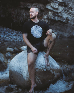 Ragnar, Snake pit, Descended from Odin, Wanderers Warriors,Organic T-shirts, Staithes Hoodie, Merino Wool Hoodie, Odin, TYR, Thor, Ragnar, Bjorn Ironside, Vikings, Anglo Saxon, Norse, Fitness Gear, Horns, Jewellery, Silver, Tarran Huntley